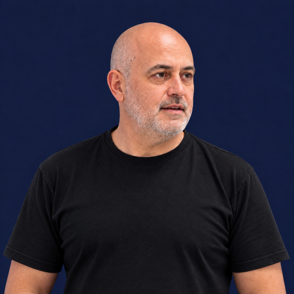 Alex Ayala